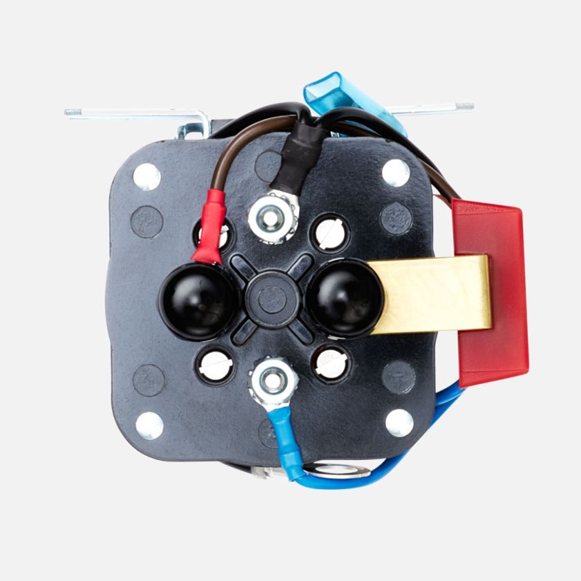 Dual Sensing Smart Start Battery Isolator 12V 200A